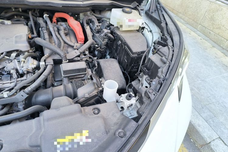 Used Toyota Granvia 2024 2.5L Hybrid Prestige PLUS Four-Wheel Drive Version Engine Bay Left