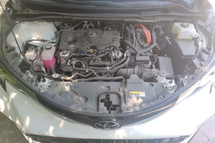 Used Toyota Granvia 2024 2.5L Hybrid Prestige PLUS Four-Wheel Drive Version Engine Bay