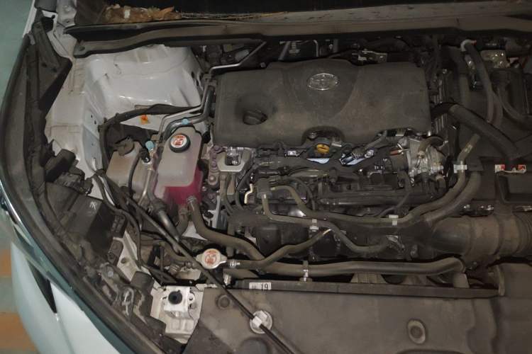 Used Toyota Granvia 2024 2.5L Hybrid Comfort Edition Engine Bay Right