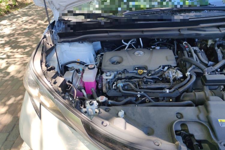 Used Toyota Granvia 2024 2.5L Hybrid Luxury Edition Engine Bay Right