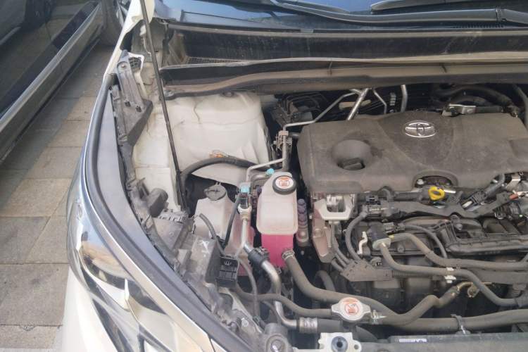 Used Toyota Granvia 2024 2.5L Hybrid Prestige PLUS Edition Engine Bay Right