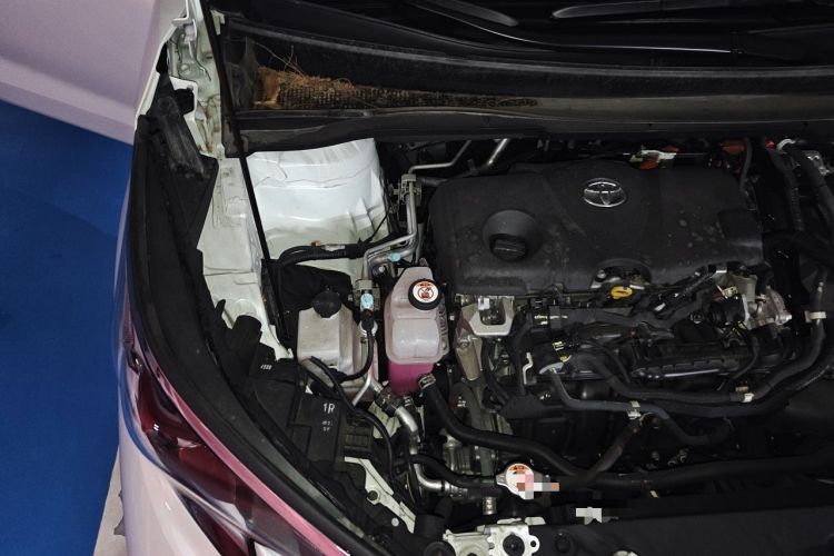 Used Toyota Granvia 2024 2.5L Hybrid Comfort Edition Engine Bay Right