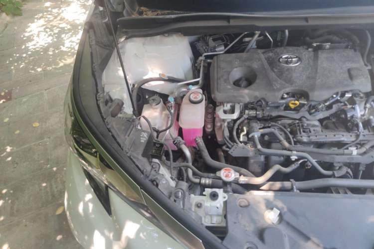 Used Toyota Granvia 2024 2.5L Hybrid Prestige PLUS Four-Wheel Drive Version Engine Bay Right