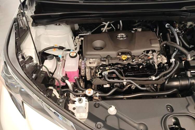 Used Toyota Granvia 2024 2.5L Hybrid Comfort Edition Engine Bay Right