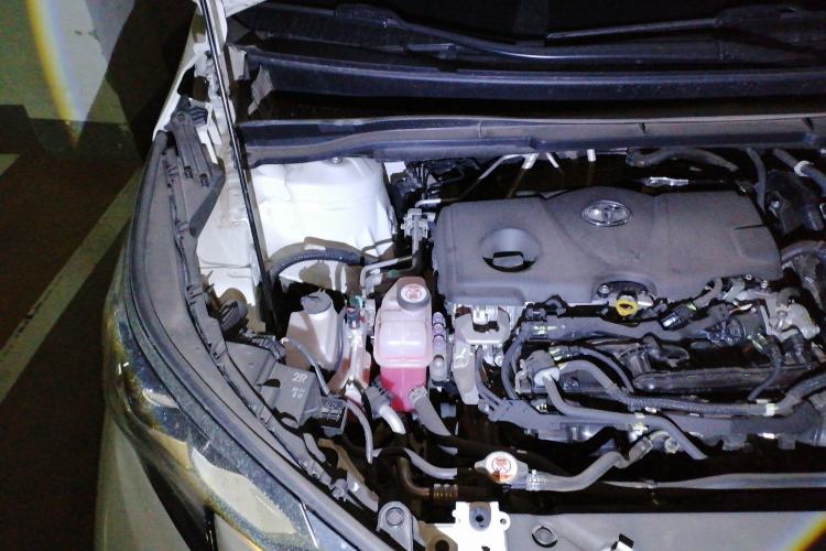 Used Toyota Granvia 2024 2.5L Hybrid Prestige PLUS Edition Engine Bay Right