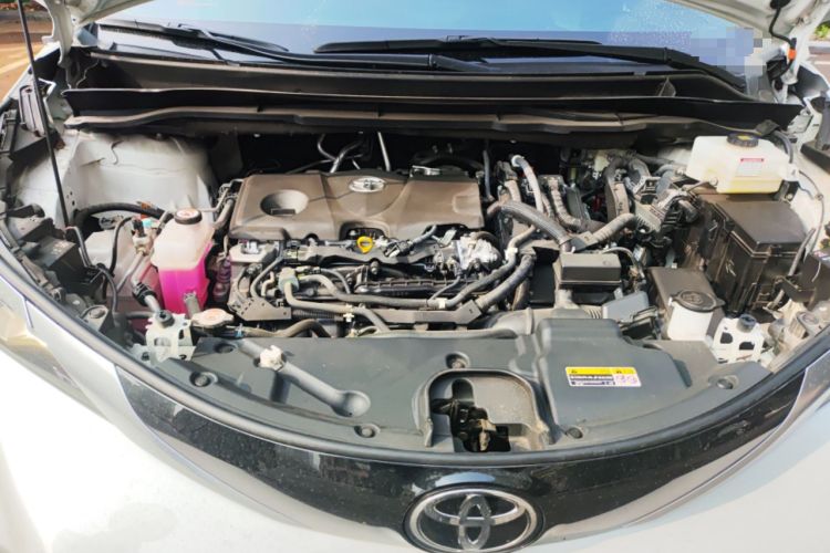 Used Toyota Granvia 2024 2.5L Hybrid Prestige PLUS Edition Engine Bay