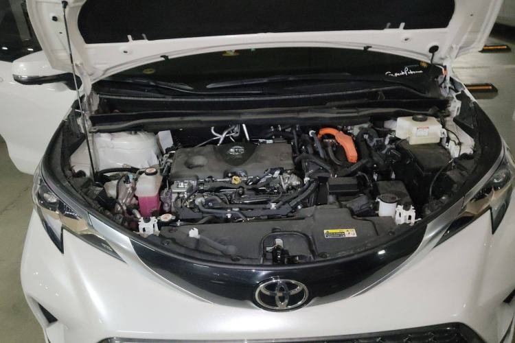 Used Toyota Granvia 2024 2.5L Hybrid Prestige PLUS Four-Wheel Drive Version Engine Bay