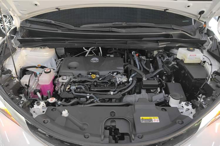 Used Toyota Granvia 2024 2.5L Hybrid Prestige PLUS Edition Engine Bay