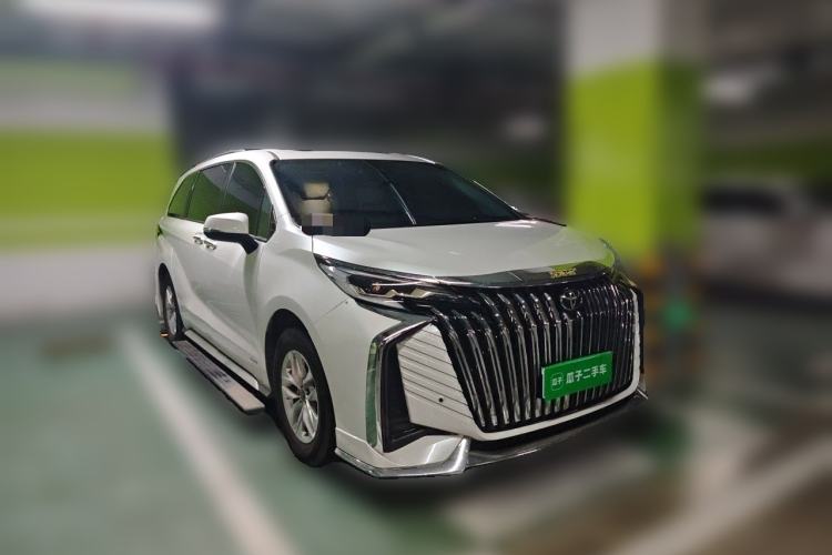 Used Toyota Granvia 2024 2.5L Hybrid Comfort Edition Exterior 2