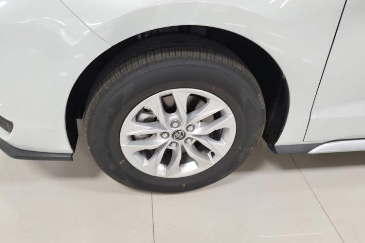 Used Toyota Granvia 2024 2.5L Hybrid Comfort Edition Exterior 4