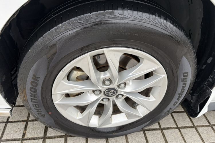 Used Toyota Granvia 2024 2.5L Hybrid Comfort Edition Exterior 4
