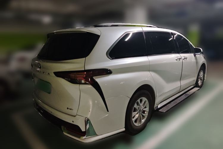 Used Toyota Granvia 2024 2.5L Hybrid Comfort Edition Exterior 5