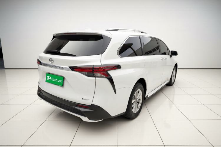 Used Toyota Granvia 2024 2.5L Hybrid Comfort Edition Exterior 5