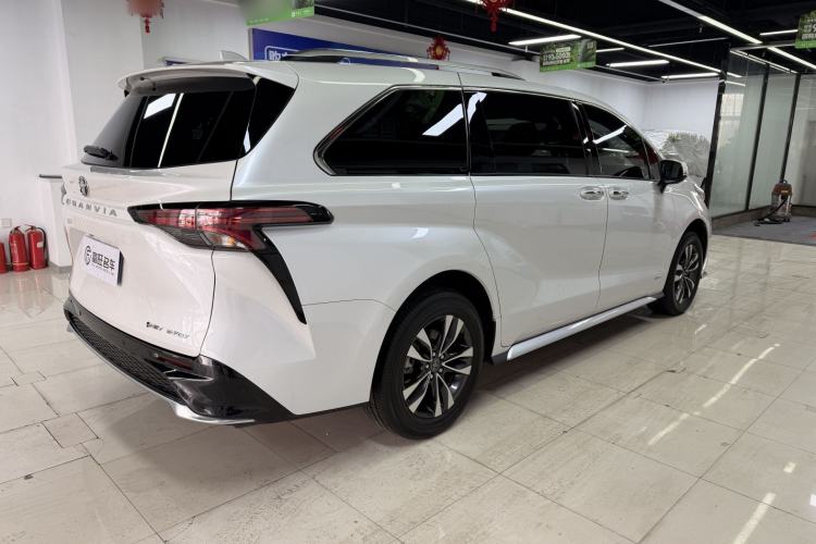 Used Toyota Granvia 2024 2.5L Hybrid Prestige PLUS Four-Wheel Drive Version Exterior 5
