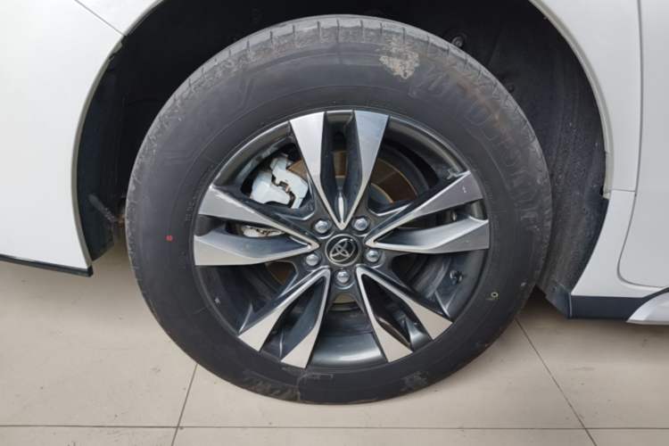 Used Toyota Granvia 2024 2.5L Hybrid Luxury Edition Exterior 5