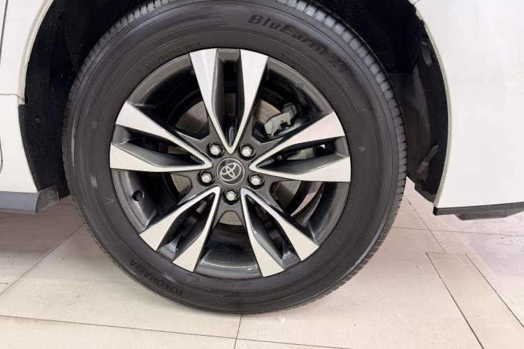 Used Toyota Granvia 2024 2.5L Hybrid Prestige PLUS Four-Wheel Drive Version Exterior 6