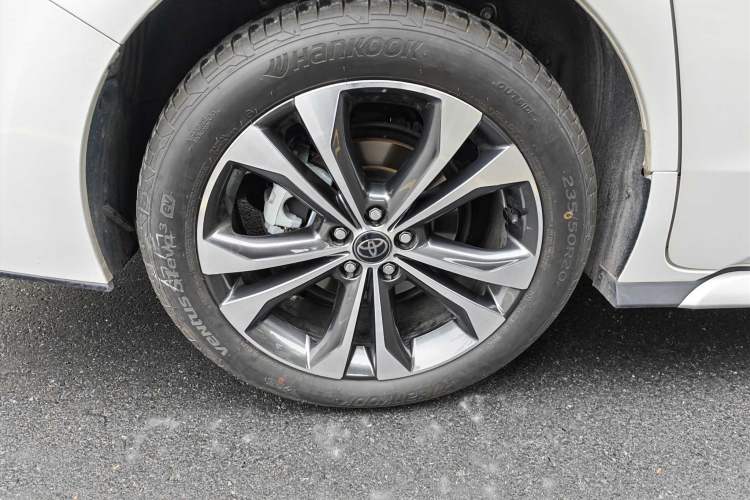 Used Toyota Granvia 2024 2.5L Hybrid Prestige ULTRA Edition Exterior 7