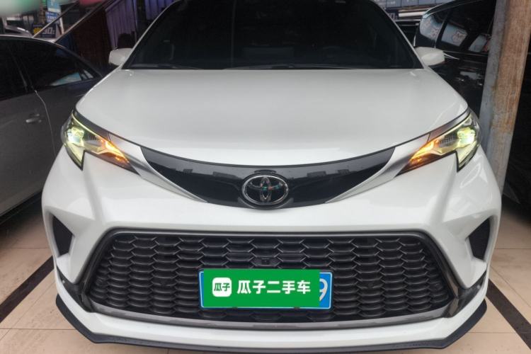 Used Toyota Granvia 2024 2.5L Hybrid Prestige PLUS Edition Front