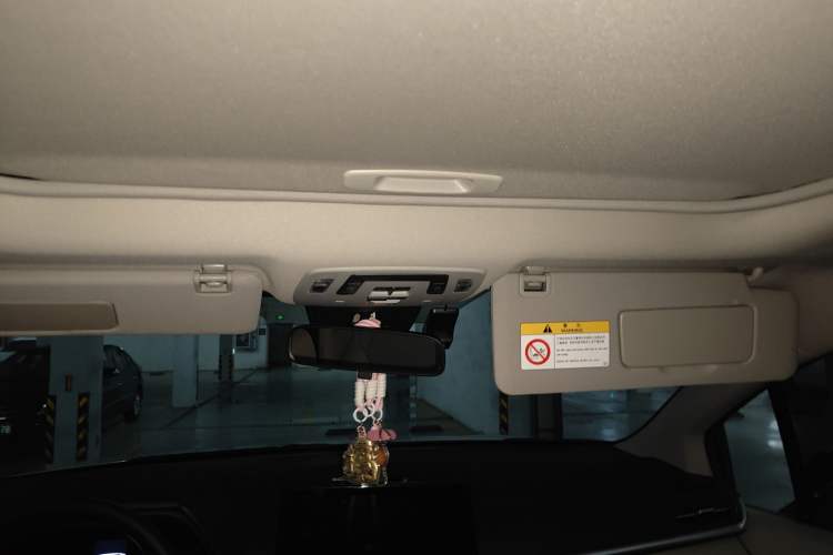 Used Toyota Granvia 2024 2.5L Hybrid Comfort Edition Headliner