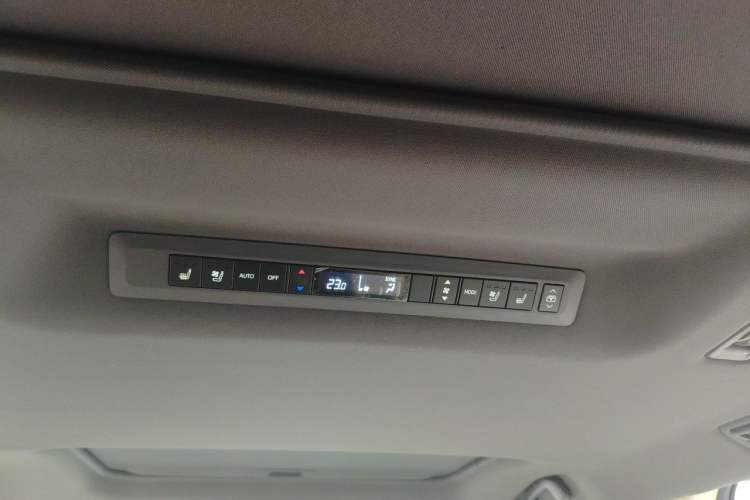 Used Toyota Granvia 2024 2.5L Hybrid Prestige ULTRA Edition Headliner
