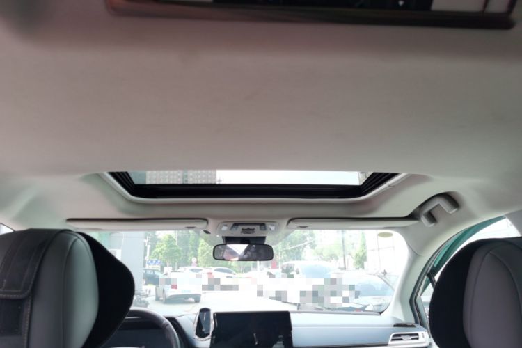 Used Toyota Granvia 2024 2.5L Hybrid Comfort Edition Headliner