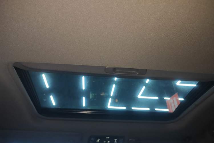 Used Toyota Granvia 2024 2.5L Hybrid Prestige PLUS Edition Headliner