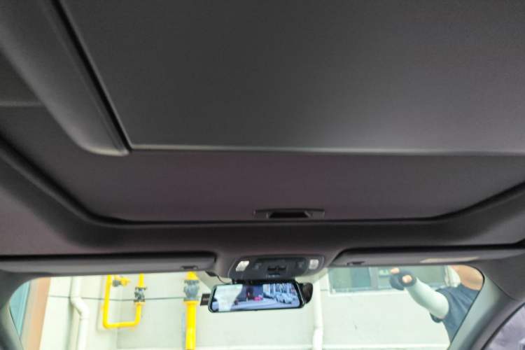 Used Toyota Granvia 2024 2.5L Hybrid Prestige PLUS Four-Wheel Drive Version Headliner