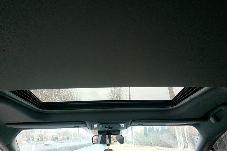 Used Toyota Granvia 2024 2.5L Hybrid Luxury Edition Headliner