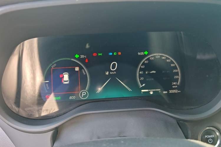 Used Toyota Granvia 2024 2.5L Hybrid Prestige PLUS Edition Instrument Cluster