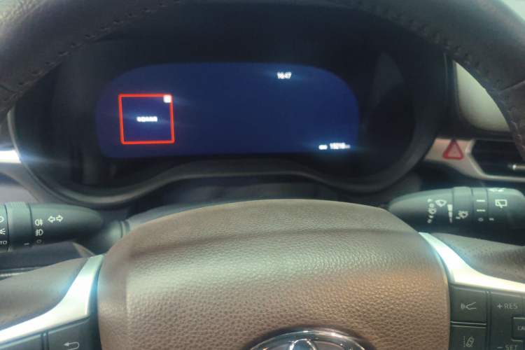 Used Toyota Granvia 2024 2.5L Hybrid Prestige PLUS Four-Wheel Drive Version Instrument Cluster