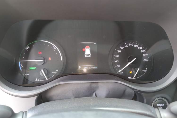 Used Toyota Granvia 2024 2.5L Hybrid Luxury Edition Instrument Cluster