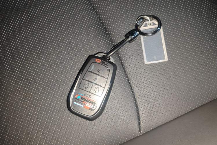 Used Toyota Granvia 2024 2.5L Hybrid Prestige PLUS Edition Interior 1
