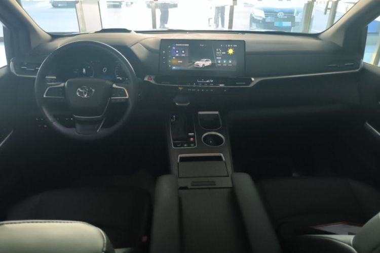 Used Toyota Granvia 2024 2.5L Hybrid Prestige PLUS Four-Wheel Drive Version Interior 2