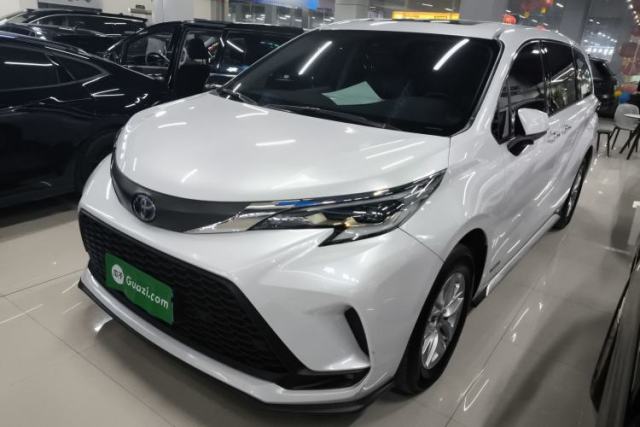 Used Toyota Granvia 2024 2.5L Hybrid Comfort Edition
