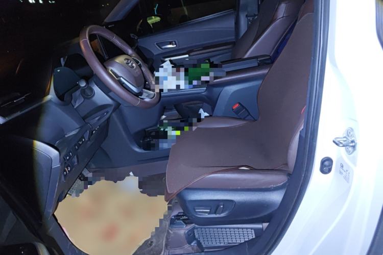 Used Toyota Granvia 2024 2.5L Hybrid Prestige PLUS Four-Wheel Drive Version Left Front Seat