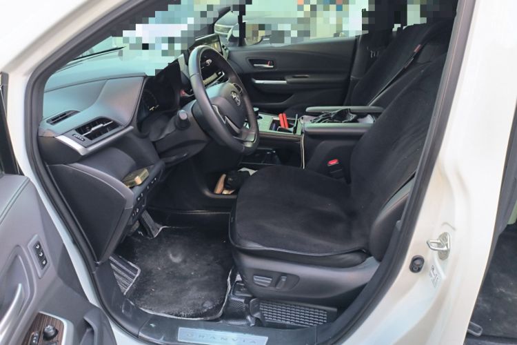 Used Toyota Granvia 2024 2.5L Hybrid Prestige PLUS Four-Wheel Drive Version Left Front Seat