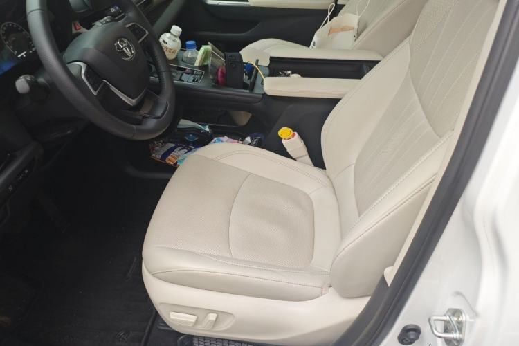 Used Toyota Granvia 2024 2.5L Hybrid Prestige ULTRA Edition Left Front Seat