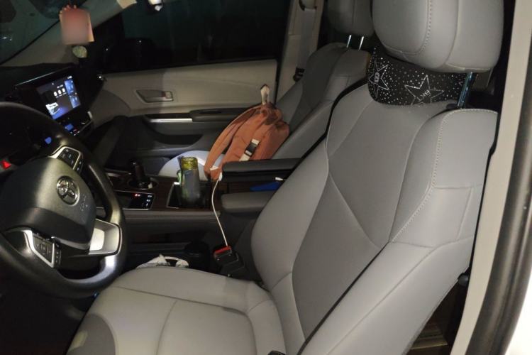 Used Toyota Granvia 2024 2.5L Hybrid Comfort Edition Left Front Seat