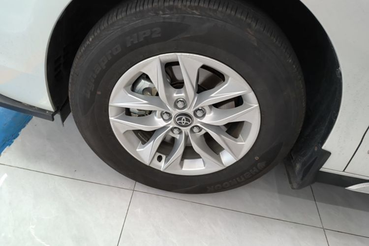 Used Toyota Granvia 2024 2.5L Hybrid Comfort Edition Left Front Wheel Hub