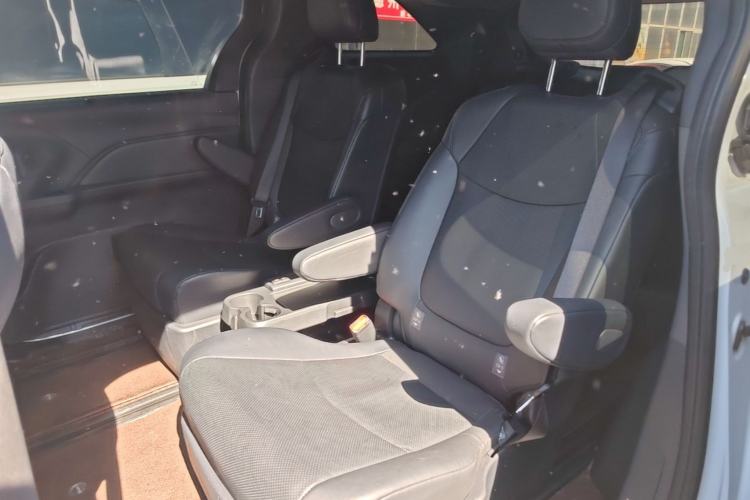 Used Toyota Granvia 2024 2.5L Hybrid Prestige PLUS Edition Left Rear Seat