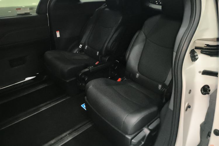 Used Toyota Granvia 2024 2.5L Hybrid Prestige PLUS Edition Left Rear Seat