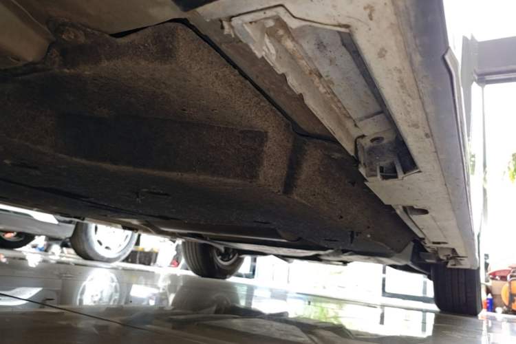 Used Toyota Granvia 2024 2.5L Hybrid Comfort Edition Left Side Sill