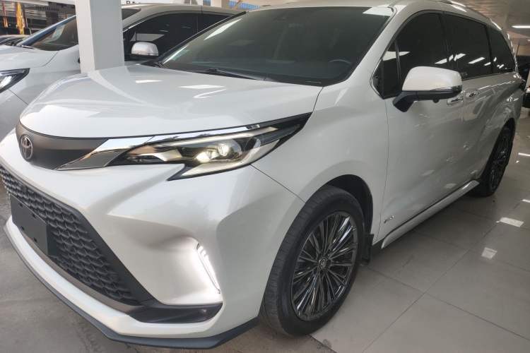 Used Toyota Granvia 2024 2.5L Hybrid Comfort Edition Guazi used car, China used car export, Used car for sale, Used  cars, Cheapest cars for sale