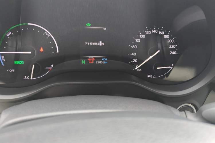 Used Toyota Granvia 2024 2.5L Hybrid Comfort Edition Odometer Close Up