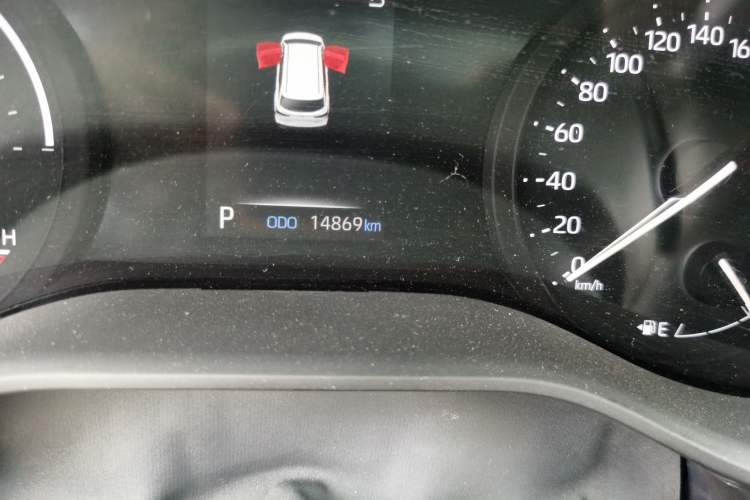 Used Toyota Granvia 2024 2.5L Hybrid Comfort Edition Odometer Close Up