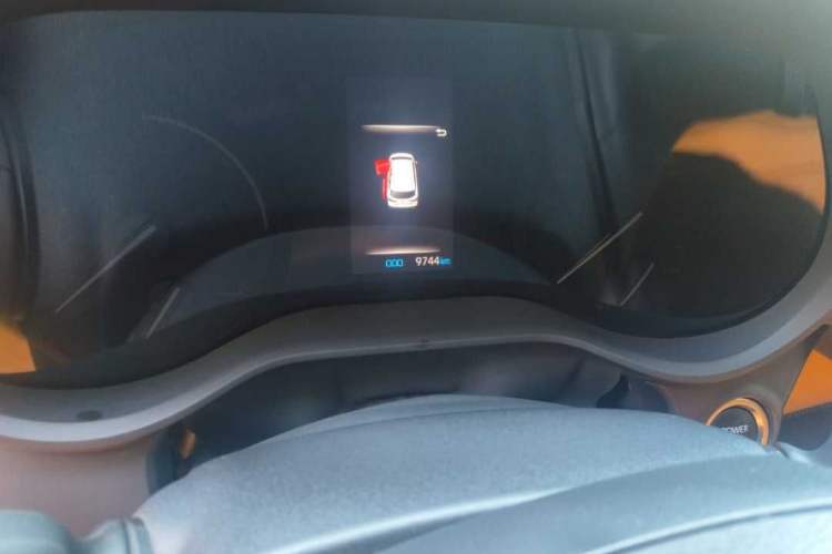 Used Toyota Granvia 2024 2.5L Hybrid Comfort Edition Odometer Close Up