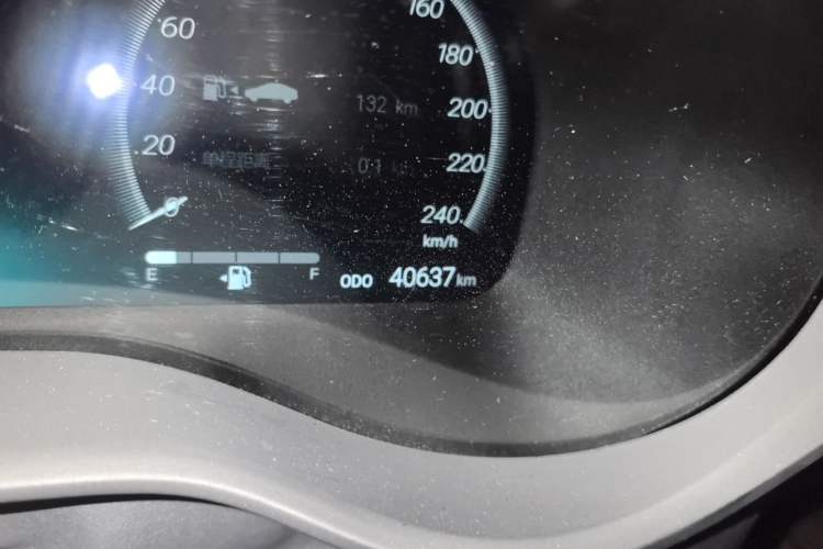 Used Toyota Granvia 2024 2.5L Hybrid Prestige PLUS Four-Wheel Drive Version Odometer Close Up