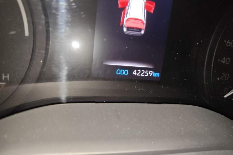 Used Toyota Granvia 2024 2.5L Hybrid Comfort Edition Odometer Close Up