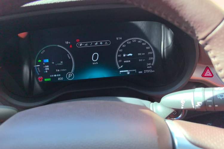 Used Toyota Granvia 2024 2.5L Hybrid Prestige PLUS Four-Wheel Drive Version Odometer Close Up