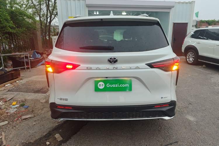 Used Toyota Granvia 2024 2.5L Hybrid Comfort Edition Rear